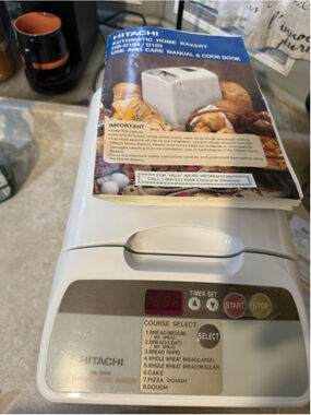 HITACHI Automatic Home Bakery BREAD Cake MAKER MACHINE Manual Pan Paddle HB-D102